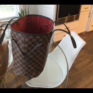 Authentic Louis Vuitton NeverFull MM Damier